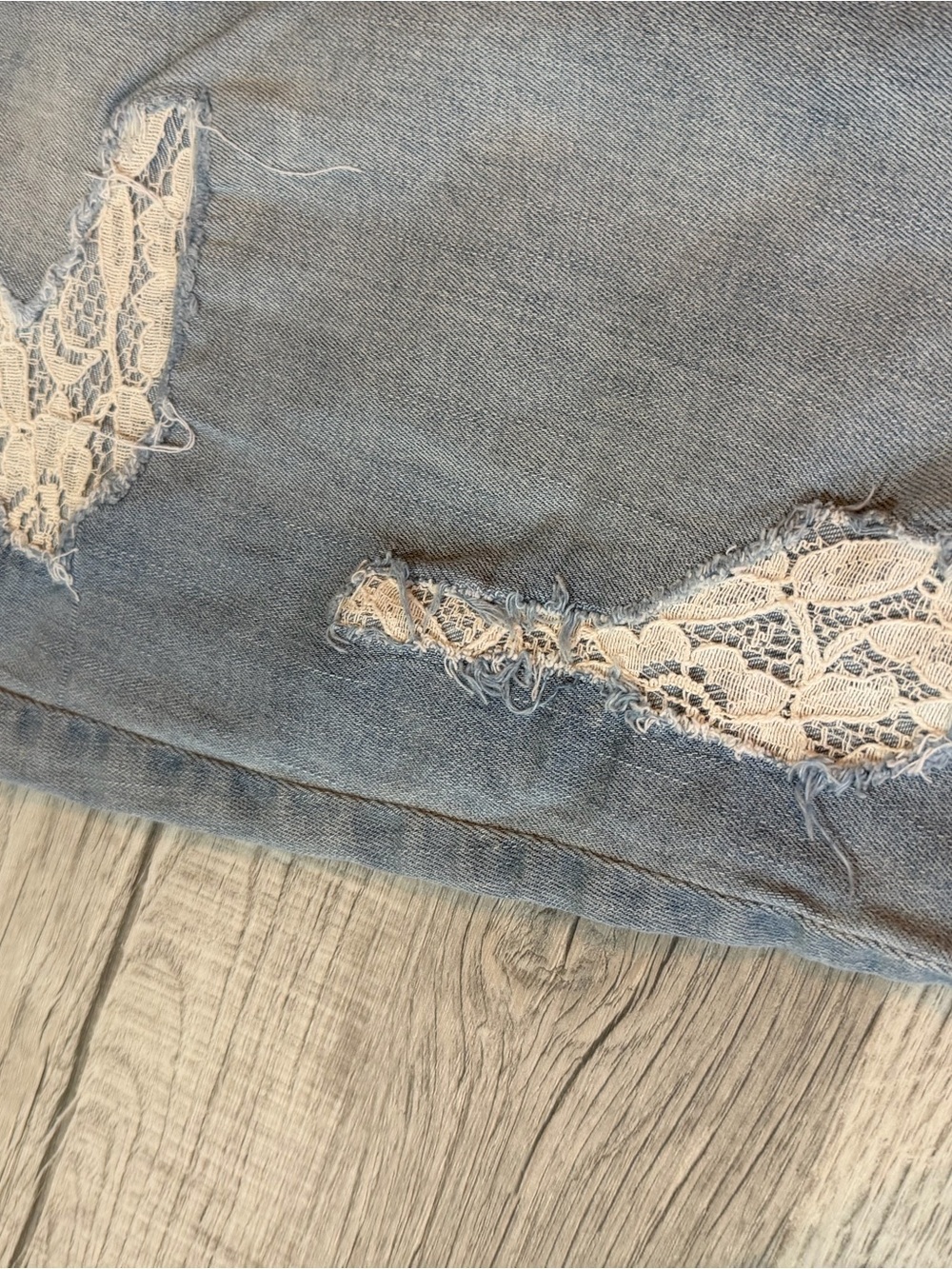 Light Blue Women's Distressed Lace Patch Jeans - Picture 3 of 7